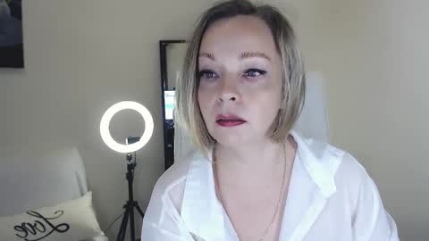 Tilly online show from March 2025 08:40:01 PM