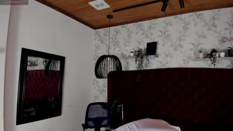 Tim Fox online show from November 2025 12:05:02 PM