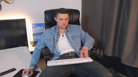 ask me online show from February 2025 12:29:01 AM