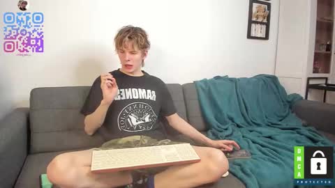 Snapshot of tim_milll chatting on February 2026 04:32:01 AM Tim online show from February 2026 04:32:01 AM