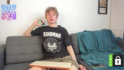 Snapshot of tim_milll chatting on February 2026 06:40:02 AM Tim online show from February 2026 06:40:02 AM