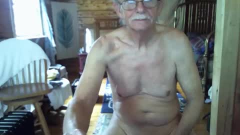 Snapshot of timcassforyou chatting on May 2026 04:04:01 PM timcassforyou online show from May 2026 04:04:01 PM