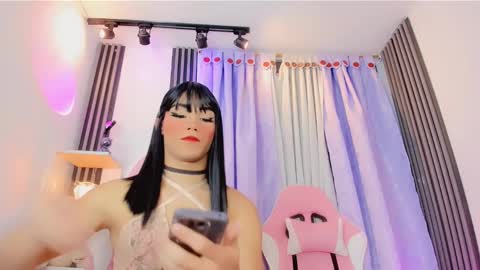 Snapshot of timmy_boyy chatting on March 2025 12:38:01 AM Hallie And Annie online show from March 2025 12:38:01 AM