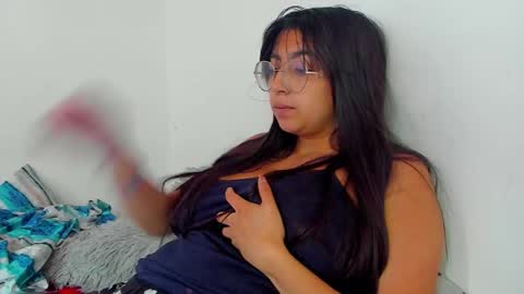 west tina online show from December 2024 05:26:01 PM