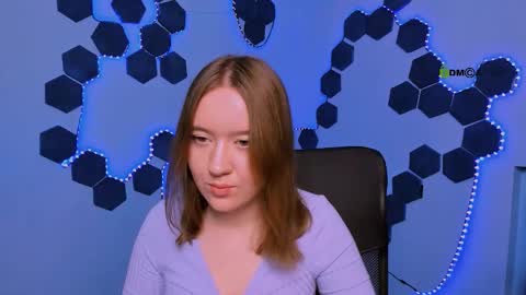 tina_blade_ online show from December 2025 10:44:02 AM