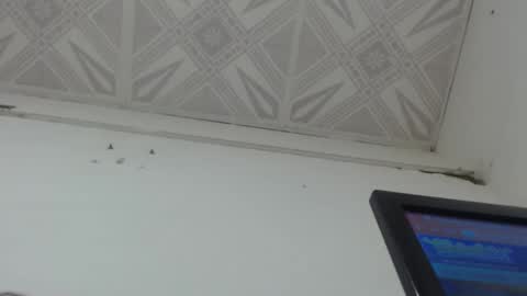 tina cutexx online show from February 2025 04:15:01 AM