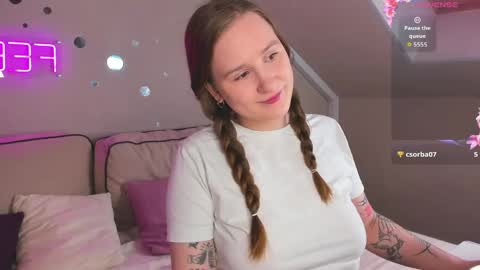 Stella online show from April 2026 09:10:01 AM