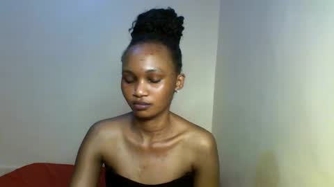 Tina online show from December 2025 08:14:02 PM