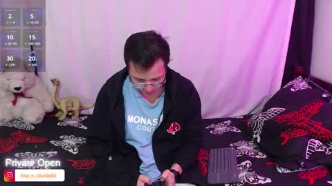 Tina N Charlie online show from September 2025 10:42:01 AM