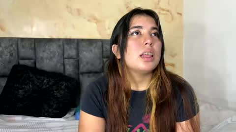 Snapshot of tina_russo chatting on June 2026 04:36:02 AM tina_russo online show from June 2026 04:36:02 AM