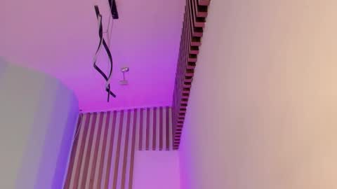 Tina  online show from September 2025 04:23:02 AM