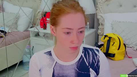 Tina online show from September 2025 03:41:02 AM