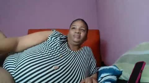 Snapshot of tinagiant chatting on June 2026 07:57:01 AM tinagiant online show from June 2026 07:57:01 AM