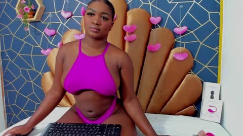 Tina online show from February 2025 01:41:01 PM