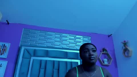 Tina online show from October 2025 08:28:02 PM