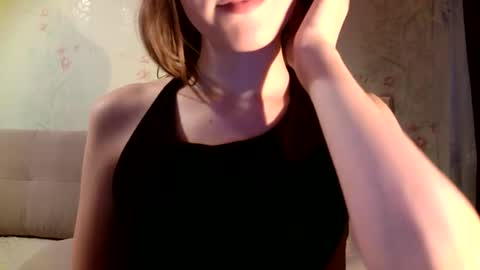 Snapshot of tinalamoon chatting on December 2024 11:51:02 AM Lisa online show from December 2024 11:51:02 AM