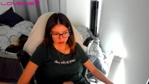 Tina online show from December 2024 11:00:01 PM