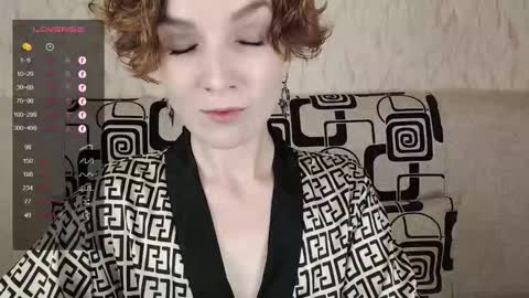 Tina online show from October 2025 05:14:01 AM