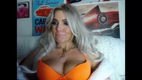 tinkerbell822 online show from January 2025 04:41:01 PM