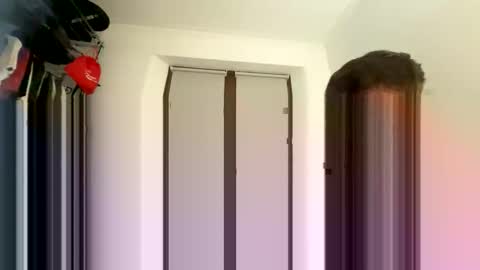 Snapshot of tinky0101 chatting on October 2025 05:17:01 PM tinky0101 online show from October 2025 05:17:01 PM