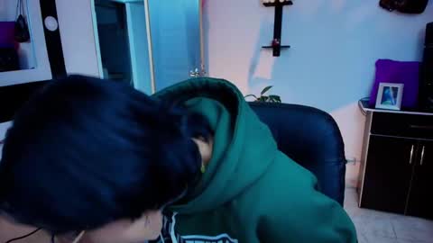 Snapshot of tinnadawson chatting on January 2025 02:17:01 AM I AM BELLA ----------- follow my IG TINNS 69 online show from January 2025 02:17:01 AM