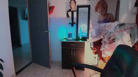 I AM BELLA  ----------- follow my  IG  TINNS 69 online show from February 2026 12:44:01 AM