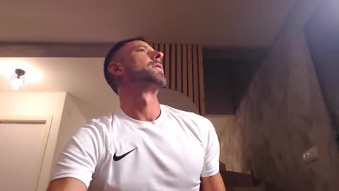 tinoclandestino online show from February 2025 06:10:01 PM