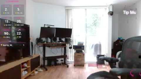 Snapshot of tiny_caroline chatting on May 2026 08:50:02 PM Tiny Caroline online show from May 2026 08:50:02 PM