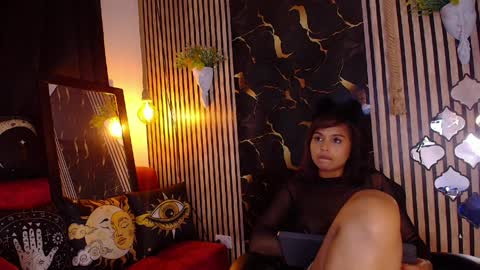 Tiny  online show from April 2026 04:21:02 AM