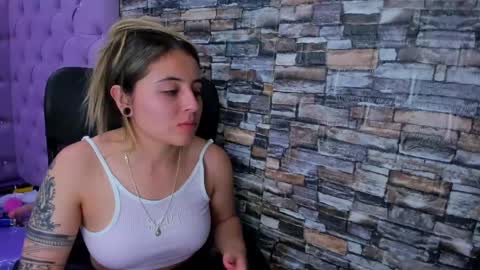 tiny online show from December 2024 10:02:01 AM