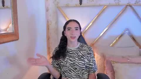 Thomm  Independent Model online show from July 2026 10:23:01 PM