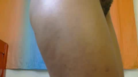 Snapshot of tinylunaah chatting on May 2026 12:32:02 PM tinylunaah online show from May 2026 12:32:02 PM