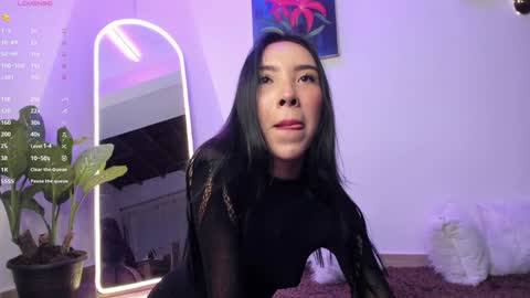 Luna  online show from February 2025 12:49:01 AM