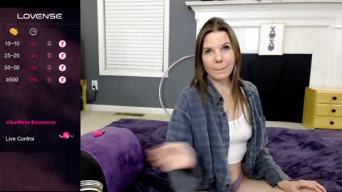 V - Read the bio please thanks. online show from February 2025 02:19:01 AM