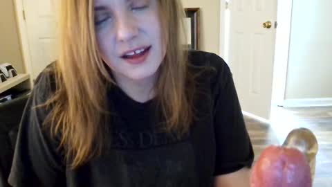 Snapshot of tinywithtiddies chatting on April 2026 02:36:02 AM tinywithtiddies online show from April 2026 02:36:02 AM