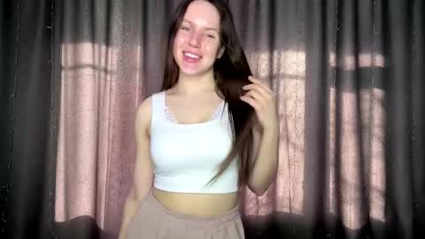 Snapshot of tisacutrera chatting on March 2026 06:20:02 AM Adeline Di or just cute girl 3 online show from March 2026 06:20:02 AM