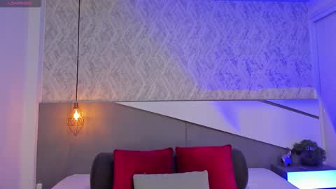 Tisha online show from November 2025 10:21:01 PM