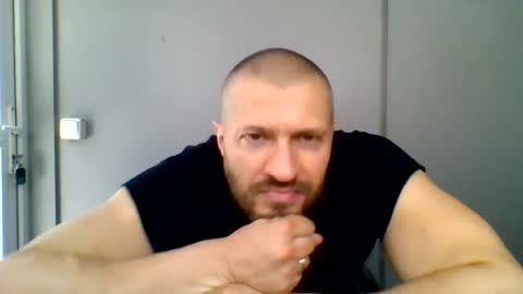 Snapshot of titan_heart chatting on June 2026 07:29:02 AM titan_heart online show from June 2026 07:29:02 AM