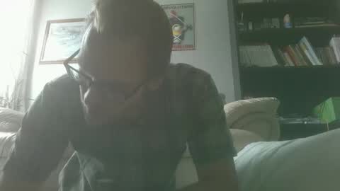 Snapshot of titlovercums chatting on December 2025 05:17:01 PM titlovercums online show from December 2025 05:17:01 PM