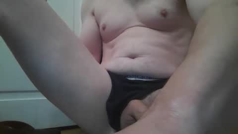 Snapshot of tittyzandbeer chatting on April 2026 09:03:01 AM tittyzandbeer online show from April 2026 09:03:01 AM