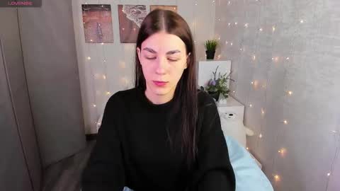 Snapshot of to_your chatting on October 2025 09:59:02 PM 2 GMT Mo Tu We Th Fr 10am-4am online show from October 2025 09:59:02 PM