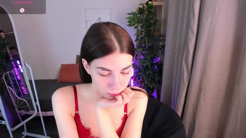 Snapshot of to_your chatting on November 2025 12:54:01 AM 2 GMT Mo Tu We Th Fr 10am-4am online show from November 2025 12:54:01 AM