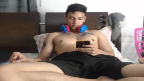 Andres Independent Model online show from February 2026 04:30:01 AM