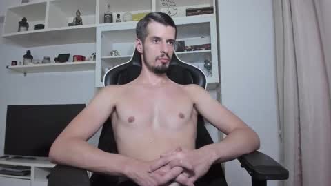 Todd online show from September 2025 05:42:01 AM