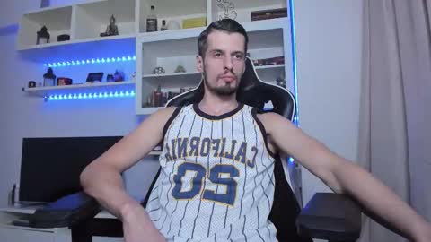 Todd online show from October 2025 07:58:02 PM