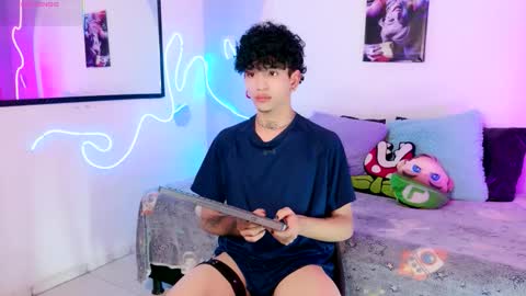 todoroki_g online show from October 2025 02:45:01 AM