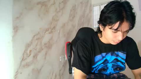 Snapshot of toji_lee chatting on January 2026 08:23:01 PM toji lee online show from January 2026 08:23:01 PM