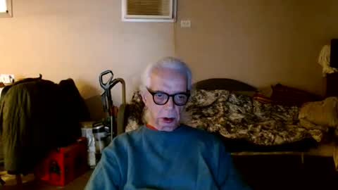 tom112292014 online show from October 2025 02:23:02 PM