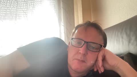 Tom online show from February 2025 12:35:02 PM