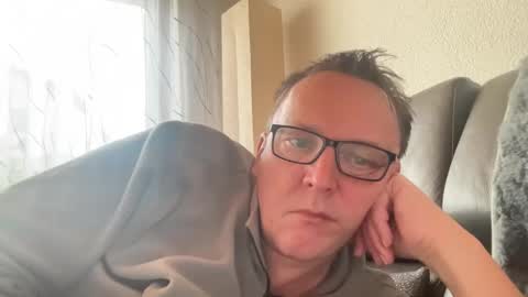 Tom online show from February 2025 03:08:02 PM